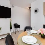 Rent Like Home - Dwie Motlawy III Z Parkingiem