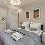 Chlebnicka Apartments In Main Old Town By Downtown Apartments