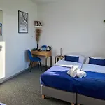 Mile Gdansk Airport & Parking Dlugoterminowy