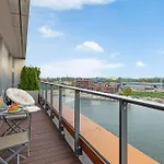 Brabank Riverside By Downtown Apartments