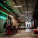 Montownia Lofts & Experience