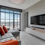 Dwie Motlawy Riverside & Parking By Downtown Apartments