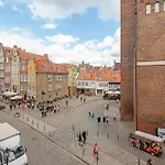 Wave Apartments White Pearl In Gdansk