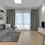 Mila Baltica Seaside, Sauna, Gym & Parking By Downtown Apartments