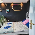 Top Roof Apartment