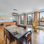 Yacht Mansion - Premium View