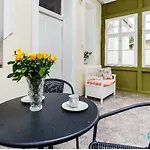 Apartament Z Weranda W Dworku Oliwskim