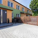 Family Apartment Niska 1,9 Km To Stogi Beach By Noclegi Renters