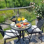 Apartament Mlody Gdansk - Bezplatny Parking, Mocne Wifi, Dobre Polaczenie Z Lotniskiem