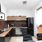 Nadmorski Dwor 14