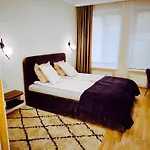 Central Apartments Ogarna 5