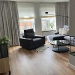 Grand Apartment - Old Town & City Center