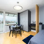 Piastowska 90A -B By Homeprime