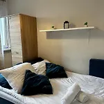 Gdansk Old Town Apartment By Yoca