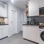 Hip Room