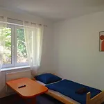 Gdansk Tanie Noclegi Pokoj Nr 2 1-3 Osobowy Z Lazienka Na Korytarzu