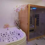 New In Gdansk! Red Room In The Heart Of Gdansk - Bdsm - With A Luxury Jacuzzi And Access To A Sauna