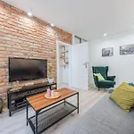 Glow Apartments - Apartament Chlebnicka