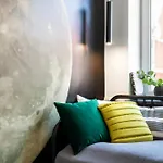 Bayside Apartments