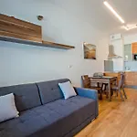 Grand Apartments - Neptun Park Maritime Apartment With Balcony