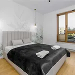 Olivia Apartment