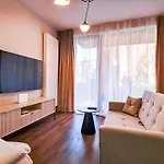 Citystay Scala Srodmiescie Apartament Z Uroczym Ogrodkiem