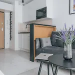 Central II Apartment Gdansk