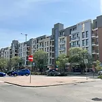 207 Apartment, Garden Gates