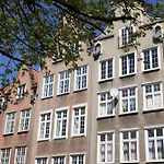 Viu Postcards From Gdansk