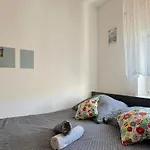 Ginger Room