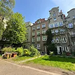 Classic Old Town By 3City Rentals