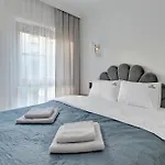 Apartments Team Nadmotlawie Estate & Gym 24