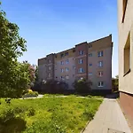 Beautiful Apartment For 6 People Located 550 M From The Beach By Noclegi Renters