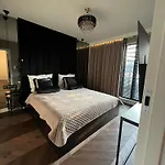 Apartament Galaktyczna - Prywatne Jacuzzi Na Tarasie
