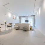 Rent Like Home - Apartament Deo Plaza - Old Town