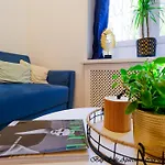 Bayside Apartments City Center