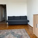 Apartament - Dogodna Lokalizacja, Blisko Plazy!