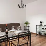 Waterlane Pool & Gym Apartments