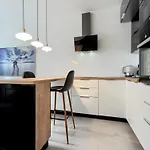 Mhs Family Apartment Old Town