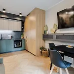 Jungle Apartment