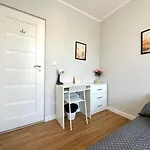Mmrent Lighthouse Room