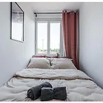 Belle Room