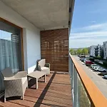 Comfy Apartments - Rodzinny Nadmorski Dwor I 10 Minut Plaza
