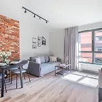 Flatbook - City Center Apartments Doki Living