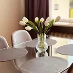 Roomsy - Glamour