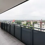 12Th Floor Apartment Beautiful City View Terrace