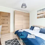 Apartamenty Browar Gdanski - 3 Minuty Spacerkiem Od Pkp