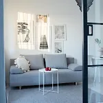 Apartment Sea Stories