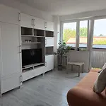 Mieszkanie Dwupokojowe W Bloku