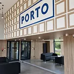 Porto Carlo Apartments, Fitness, Parking & 500M Beach